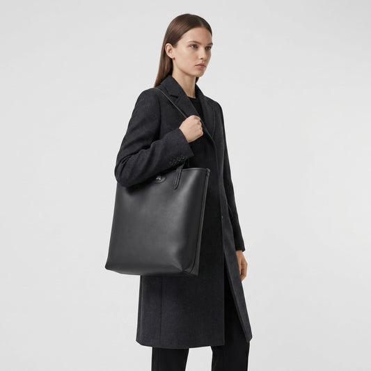 Burberry Bloomsbury tote reversible · Negro/check